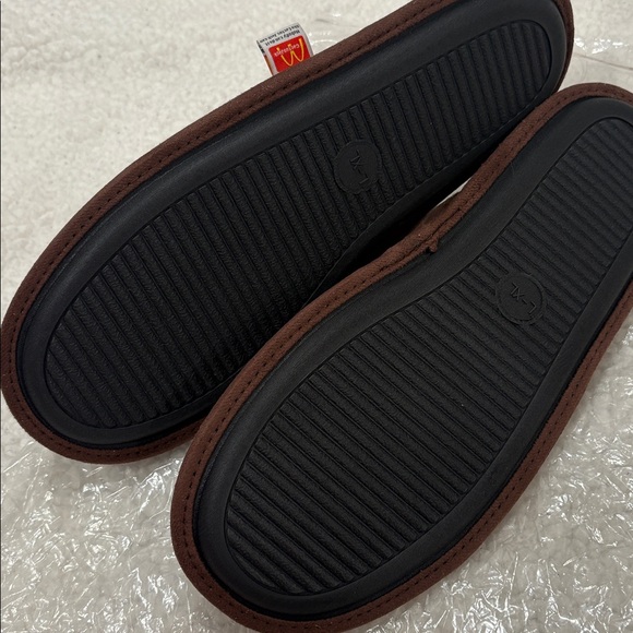 Brown and yellow Travis Scott x McDonald's Cactus Jack house slippers - Picture 7 of 8